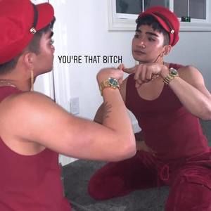 Meet your Posher, Erica